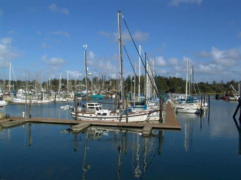 Best Western Holiday Hotel Coos Bay Exteriör bild